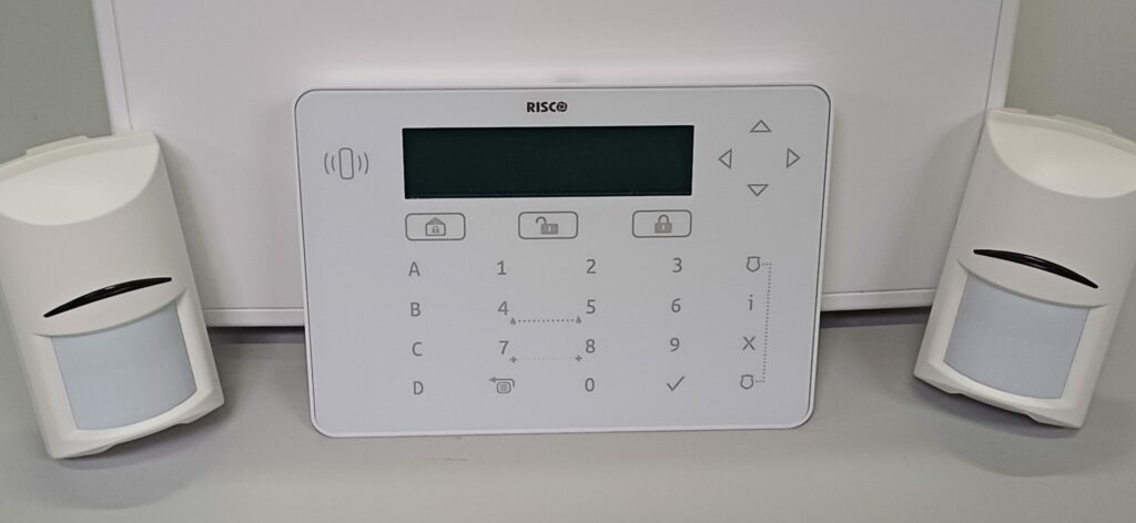 ams-protection-alarme-camera-videosurveillance-securite-ppms-intrusion-bayonne-anglet-pyrenees-atlantiques